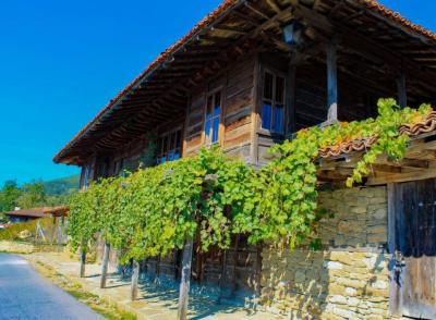 BLUE MOUNTAIN TOUR - ZHERAVNA, SLIVEN 1